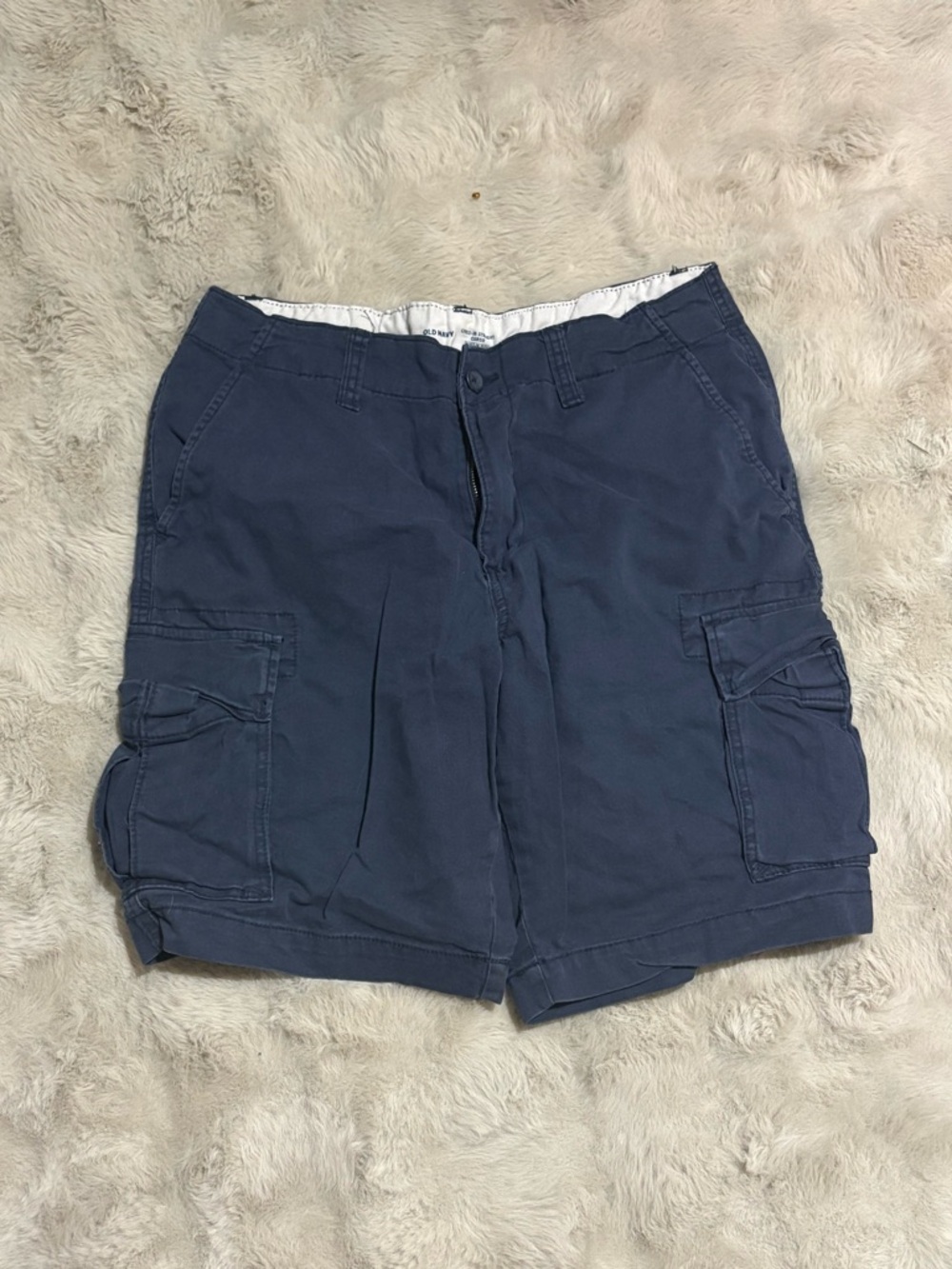 Old Navy Men's Navy Lived In Cargo Shorts - Casual Utility Style